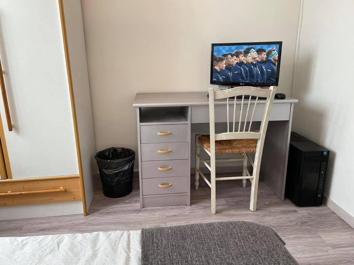 Chambre Chez L'Habitant Pres De Bordeaux スノン エクステリア 写真
